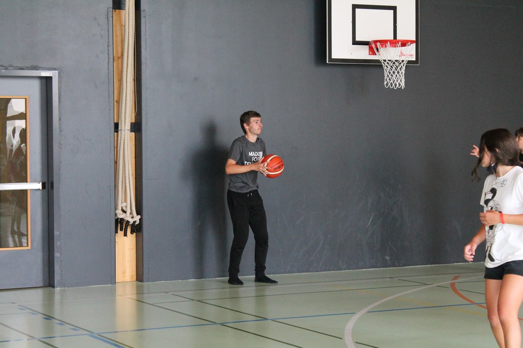 Village Camps International Summer Camp Leysin, Switzerland 2025-08-09 https://www.villagecamps.com/journals_admin/images/2434-4009-IMG_0773.jpg