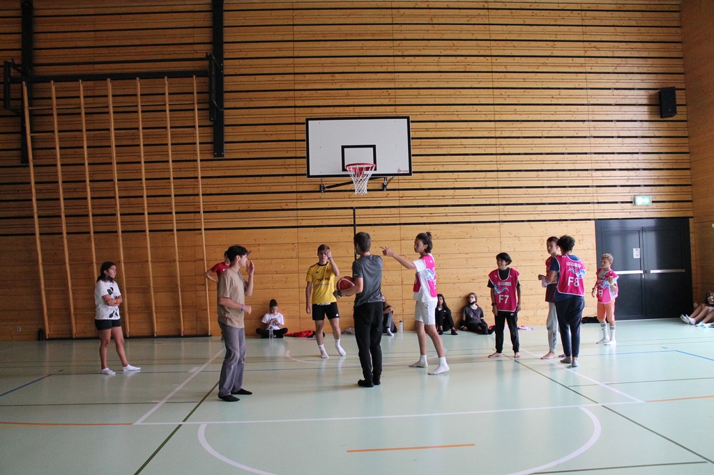 Village Camps International Summer Camp Leysin, Switzerland 2025-08-09 https://www.villagecamps.com/journals_admin/images/2434-4010-IMG_0778.jpg