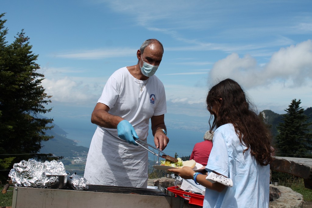 Village Camps International Summer Camp Leysin, Switzerland 2025-08-09 https://www.villagecamps.com/journals_admin/images/2436-2008-IMG_1286.jpg