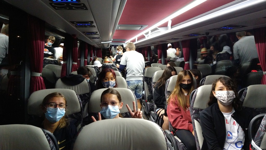 Village Camps International Summer Camp Leysin, Switzerland 2025-08-09 https://www.villagecamps.com/journals_admin/images/2437-0888-IMG_20210807_212221733.jpg