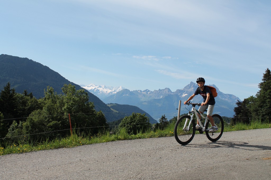 Village Camps International Summer Camp Leysin, Switzerland 2025-08-09 https://www.villagecamps.com/journals_admin/images/2440-8193-IMG_1963.jpg