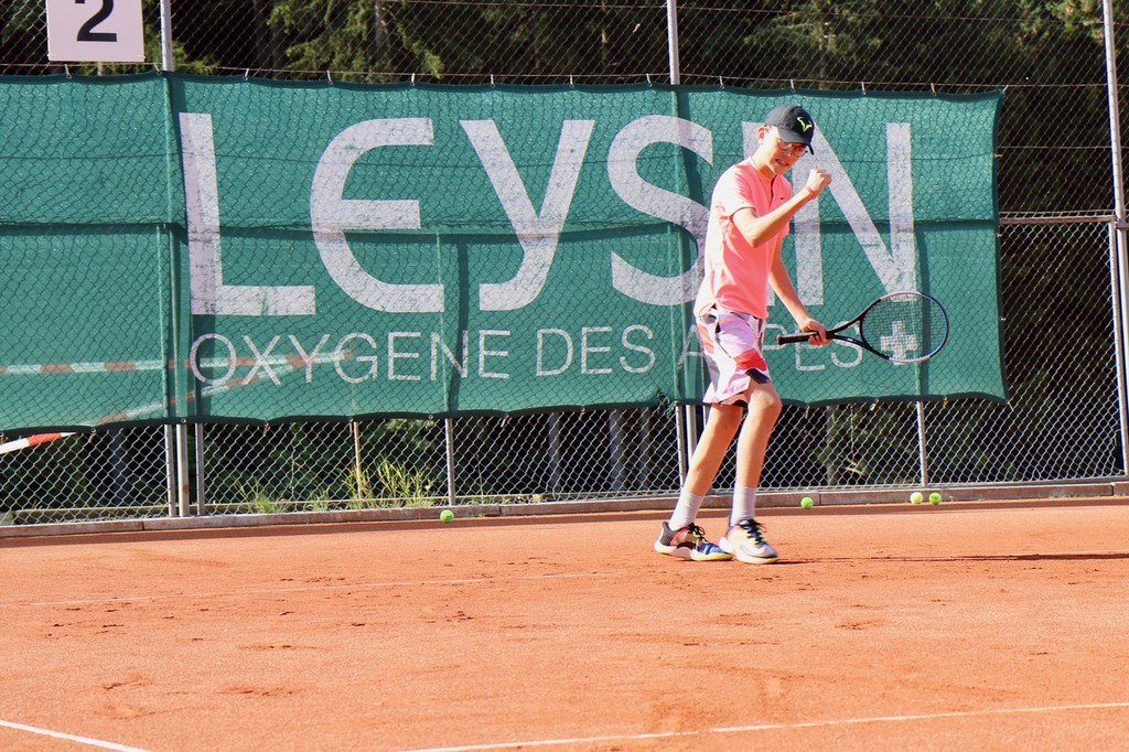 Village Camps International Summer Camp Leysin, Switzerland 2026-08-15 https://www.villagecamps.com/journals_admin/images/2441-0481-156A7937.jpg