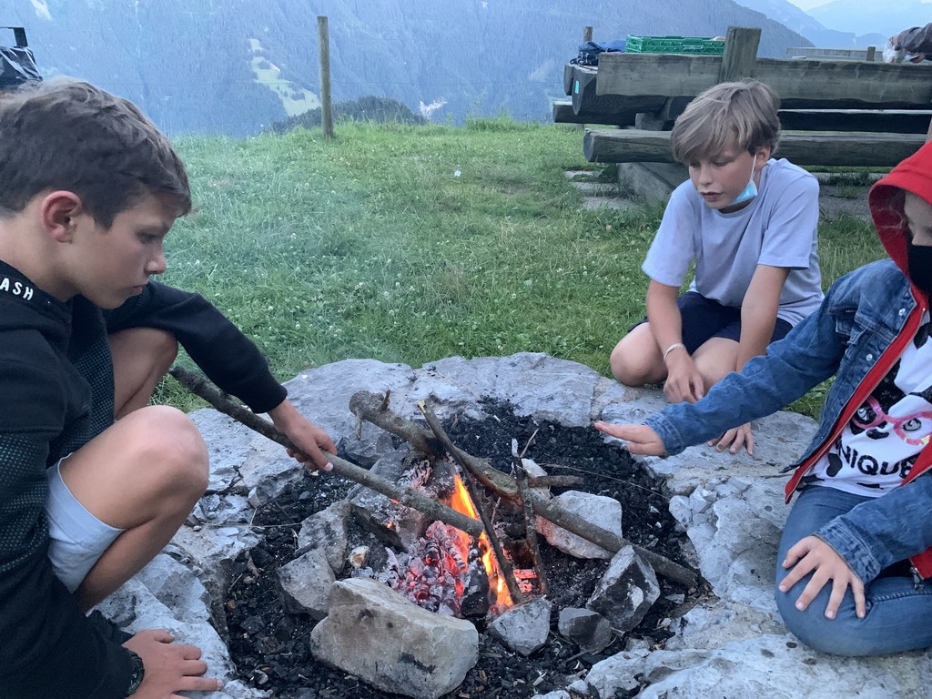 Village Camps International Summer Camp Leysin, Switzerland 2025-08-09 https://www.villagecamps.com/journals_admin/images/2442-4434-IMG_9450.jpg