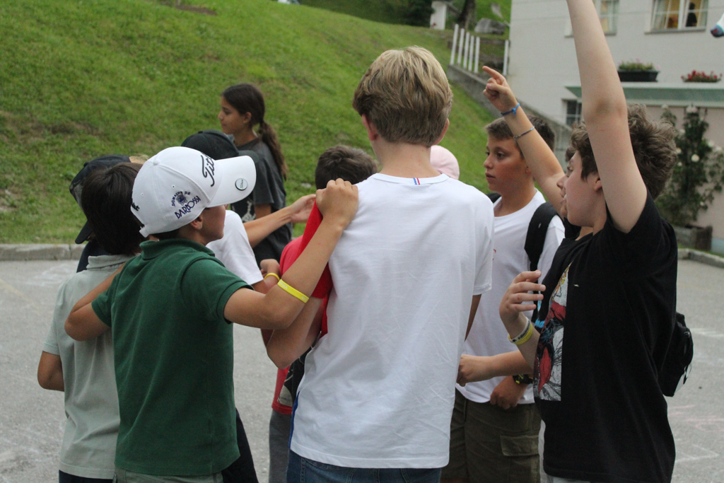 Village Camps International Summer Camp Leysin, Switzerland 2025-08-09 https://www.villagecamps.com/journals_admin/images/2474-2514-IMG_6160.jpg