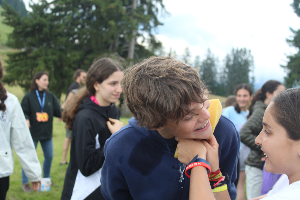 Village Camps International Summer Camp Leysin, Switzerland 2025-08-09 https://www.villagecamps.com/journals_admin/images/2475-0312-IMG_6467.jpg