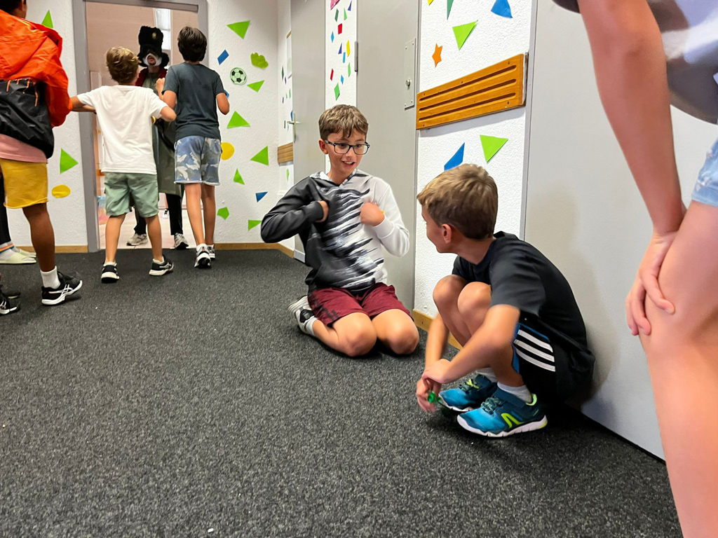 Village Camps International Summer Camp Leysin, Switzerland 2026-08-15 https://www.villagecamps.com/journals_admin/images/2475-1941-9ffaf3be-3bcf-46b1-8b1a-694d215dcb74.jpg