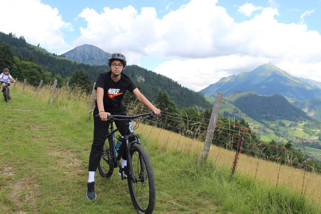 Village Camps International Summer Camp Leysin, Switzerland 2025-08-09 https://www.villagecamps.com/journals_admin/images/2476-9582-IMG_6978.jpg
