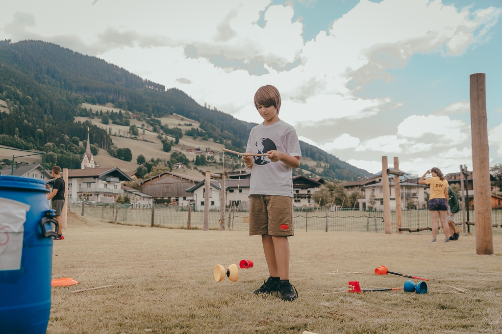 Village Camps International Summer Camp Leysin, Switzerland 2025-08-09 https://www.villagecamps.com/journals_admin/images/2477-6909-06_07_2022_Village_Camp_Zell_am_See_3rd_day_45.jpg