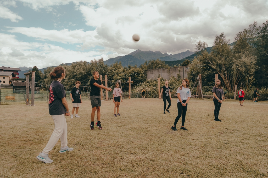 Village Camps International Summer Camp Leysin, Switzerland 2026-08-15 https://www.villagecamps.com/journals_admin/images/2477-6912-06_07_2022_Village_Camp_Zell_am_See_3rd_day_49.jpg