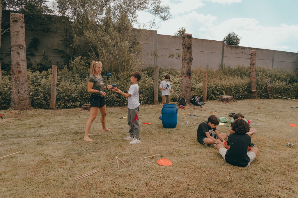 Village Camps International Summer Camp Leysin, Switzerland 2026-08-15 https://www.villagecamps.com/journals_admin/images/2477-6915-06_07_2022_Village_Camp_Zell_am_See_3rd_day_50.jpg