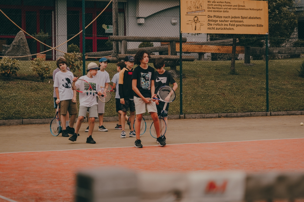 Village Camps International Summer Camp Leysin, Switzerland 2025-08-09 https://www.villagecamps.com/journals_admin/images/2477-6932-06_07_2022_Village_Camp_Zell_am_See_3rd_day_92.jpg