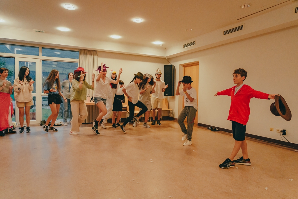 Village Camps International Summer Camp Leysin, Switzerland 2026-08-15 https://www.villagecamps.com/journals_admin/images/2477-7063-06_07_2022_Village_Camp_Zell_am_See_3rd_day_147.jpg Village Camps International Summer Camp Leysin, Switzerland 2026-08-15 https://www.villagecamps.com/journals_admin/images/2477-7063-06_07_2022_Village_Camp_Zell_am_See_3rd_day_147.jpg