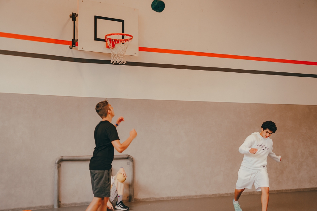 Village Camps International Summer Camp Leysin, Switzerland 2026-08-15 https://www.villagecamps.com/journals_admin/images/2477-7297-06_07_2022_Village_Camp_Zell_am_See_3rd_day_106.jpg Village Camps International Summer Camp Leysin, Switzerland 2026-08-15 https://www.villagecamps.com/journals_admin/images/2477-7297-06_07_2022_Village_Camp_Zell_am_See_3rd_day_106.jpg