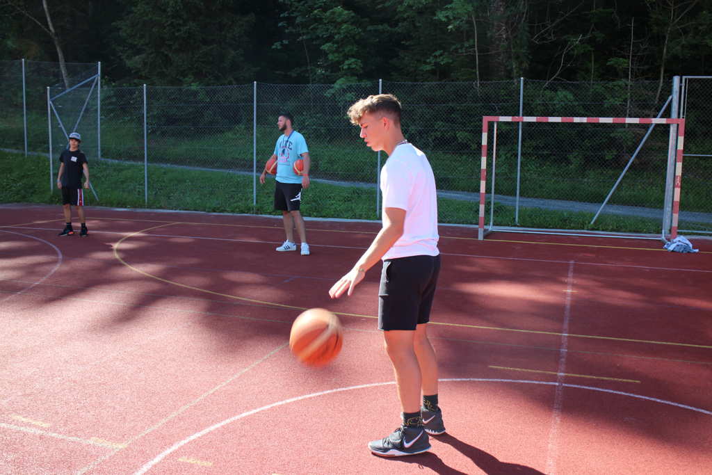 Village Camps International Summer Camp Leysin, Switzerland 2025-08-09 https://www.villagecamps.com/journals_admin/images/2477-8753-IMG_6685.jpg