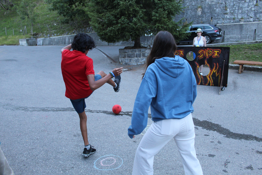 Village Camps International Summer Camp Leysin, Switzerland 2025-08-09 https://www.villagecamps.com/journals_admin/images/2479-7968-IMG_8034.jpg