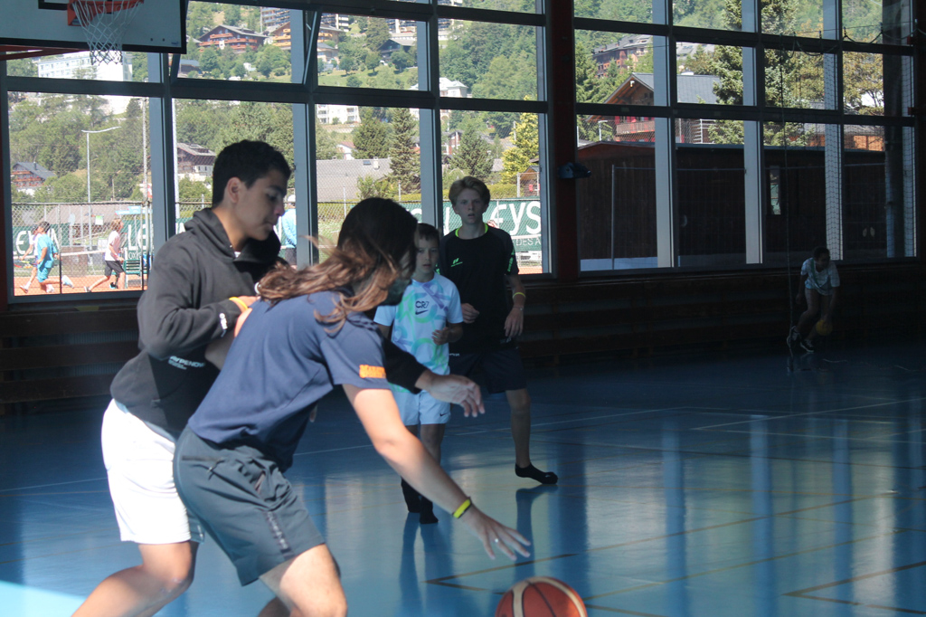 Village Camps International Summer Camp Leysin, Switzerland 2025-08-09 https://www.villagecamps.com/journals_admin/images/2482-3514-IMG_3829.jpg