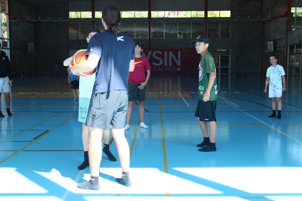 Village Camps International Summer Camp Leysin, Switzerland 2025-08-09 https://www.villagecamps.com/journals_admin/images/2482-3526-IMG_8292.jpg