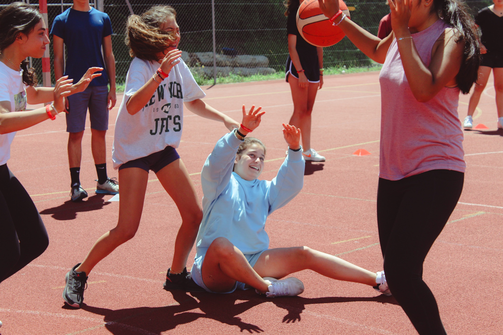 Village Camps International Summer Camp Leysin, Switzerland 2025-08-09 https://www.villagecamps.com/journals_admin/images/2483-9620-IMG_8674.jpg