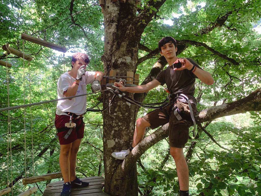 Village Camps International Summer Camp Leysin, Switzerland 2025-08-09 https://www.villagecamps.com/journals_admin/images/2490-0744-LTC-18.jpg
