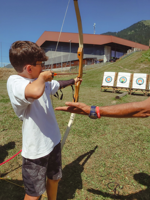 Village Camps International Summer Camp Leysin, Switzerland 2026-08-15 https://www.villagecamps.com/journals_admin/images/2492-5795-archeryandclimbing-3.jpg