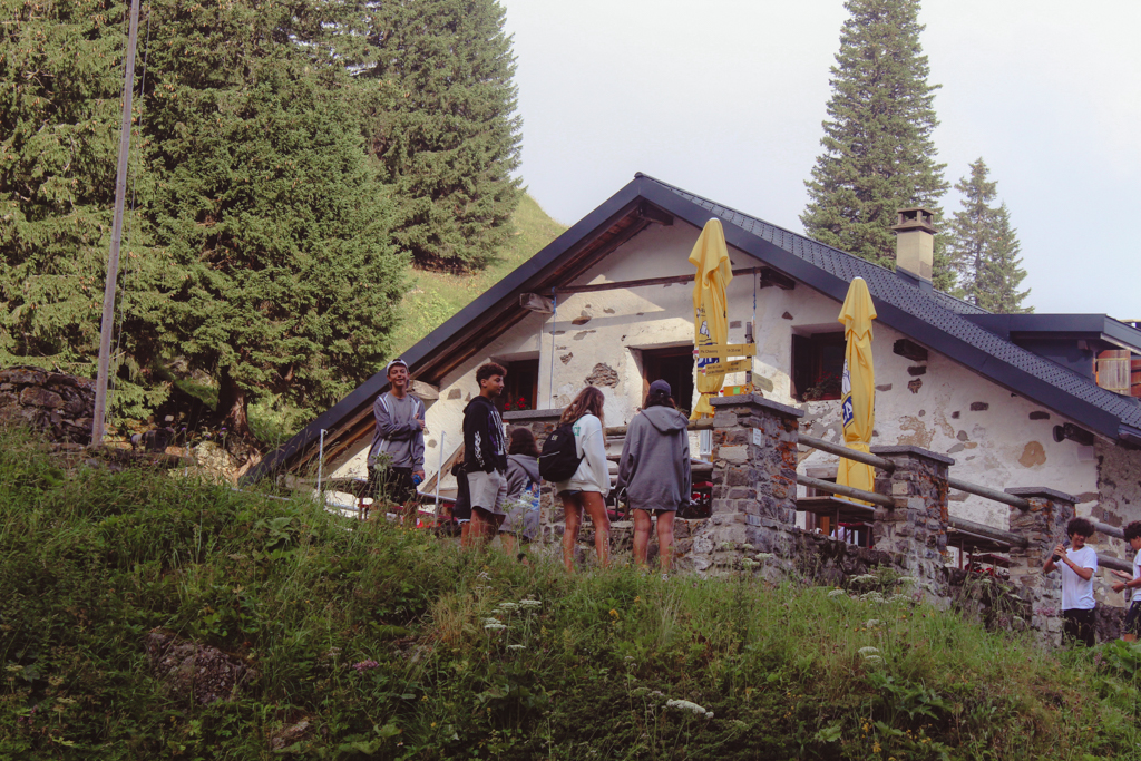 Village Camps International Summer Camp Leysin, Switzerland 2025-08-09 https://www.villagecamps.com/journals_admin/images/2492-5796-IMG_0755.jpg