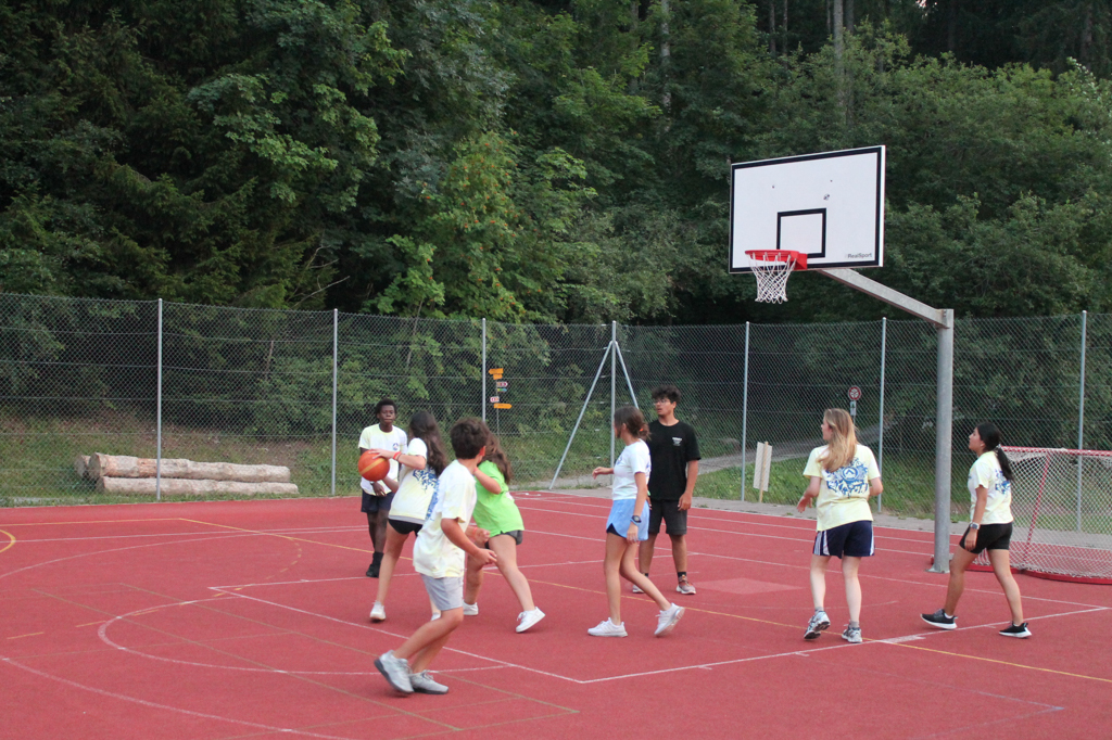 Village Camps International Summer Camp Leysin, Switzerland 2025-08-09 https://www.villagecamps.com/journals_admin/images/2497-2202-IMG_8723.jpg