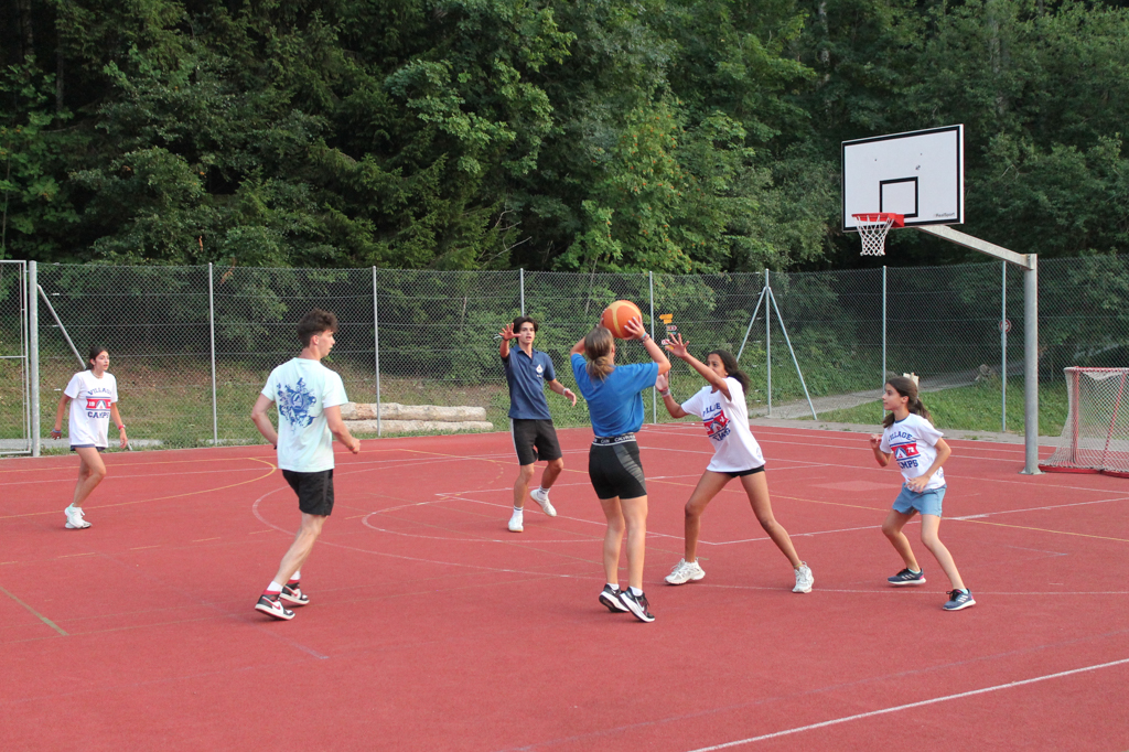 Village Camps International Summer Camp Leysin, Switzerland 2025-08-09 https://www.villagecamps.com/journals_admin/images/2497-2204-IMG_8680.jpg
