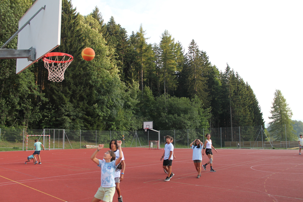 Village Camps International Summer Camp Leysin, Switzerland 2026-08-15 https://www.villagecamps.com/journals_admin/images/2497-2206-IMG_8603.jpg
