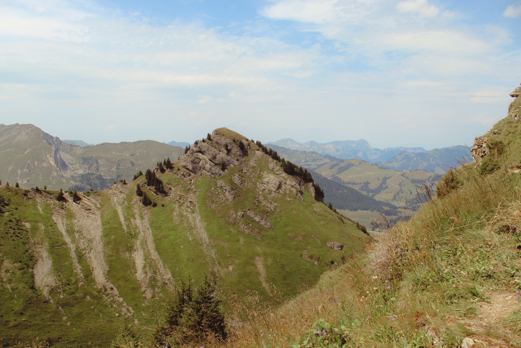 Village Camps International Summer Camp Leysin, Switzerland 2025-08-09 https://www.villagecamps.com/journals_admin/images/2497-2521-IMG_1736.jpg