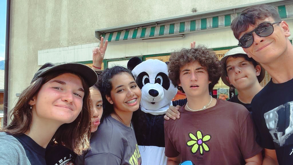 Village Camps International Summer Camp Leysin, Switzerland 2026-08-15 https://www.villagecamps.com/journals_admin/images/2498-4022-tuesday-60.jpg