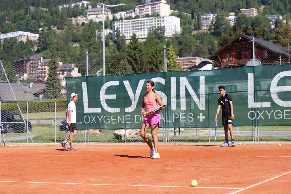 Village Camps International Summer Camp Leysin, Switzerland 2026-07-25 https://www.villagecamps.com/journals_admin/images/2498-7469-156A9517.jpg