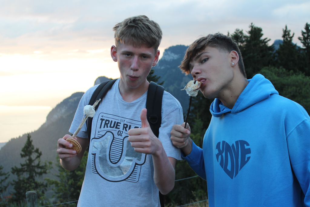 Village Camps International Summer Camp Leysin, Switzerland 2025-08-09 https://www.villagecamps.com/journals_admin/images/2498-7808-IMG_8788.jpg