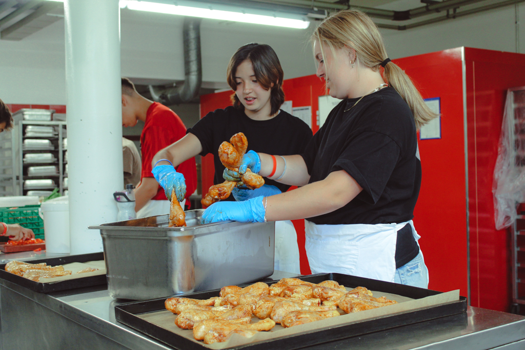 Village Camps International Summer Camp Leysin, Switzerland 2025-08-09 https://www.villagecamps.com/journals_admin/images/2499-5087-IMG_5063.jpg