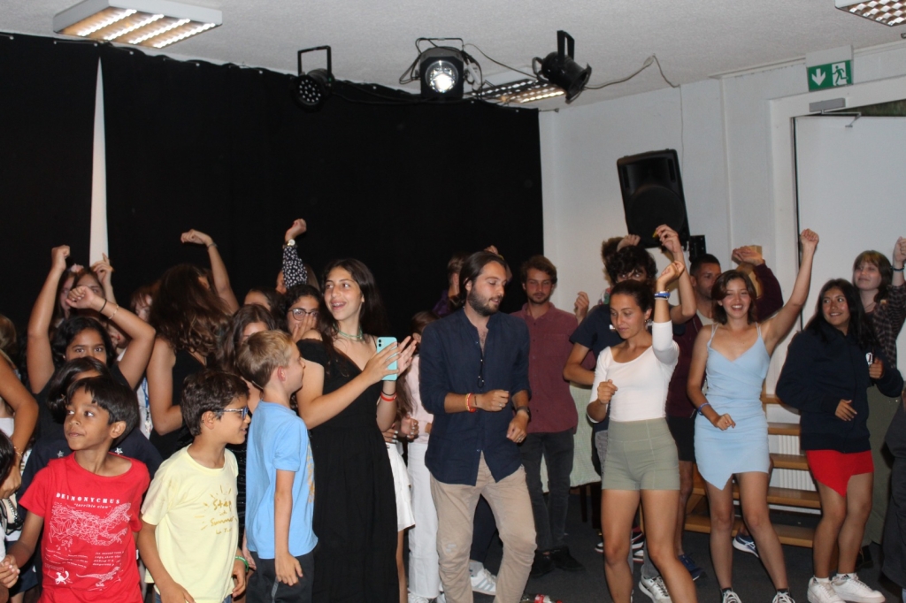 Village Camps International Summer Camp Leysin, Switzerland 2026-07-25 https://www.villagecamps.com/journals_admin/images/2501-6490-IMG_5874.jpg