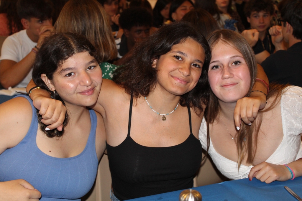 Village Camps International Summer Camp Leysin, Switzerland 2025-08-09 https://www.villagecamps.com/journals_admin/images/2501-6498-IMG_5783.jpg