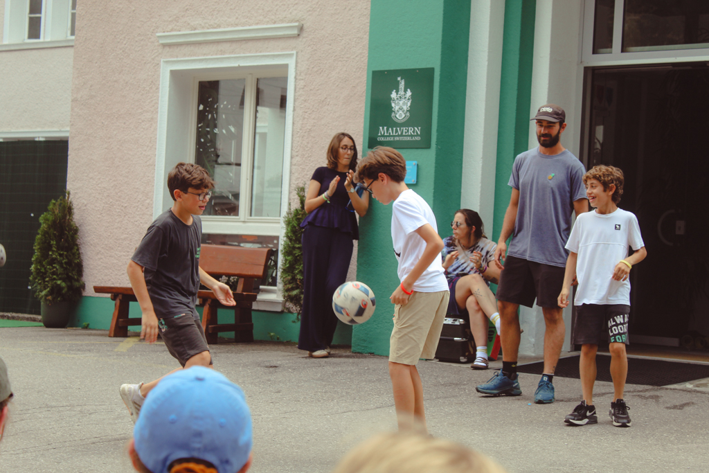 Village Camps International Summer Camp Leysin, Switzerland 2025-08-09 https://www.villagecamps.com/journals_admin/images/2525-4460-IMG_0715.jpg