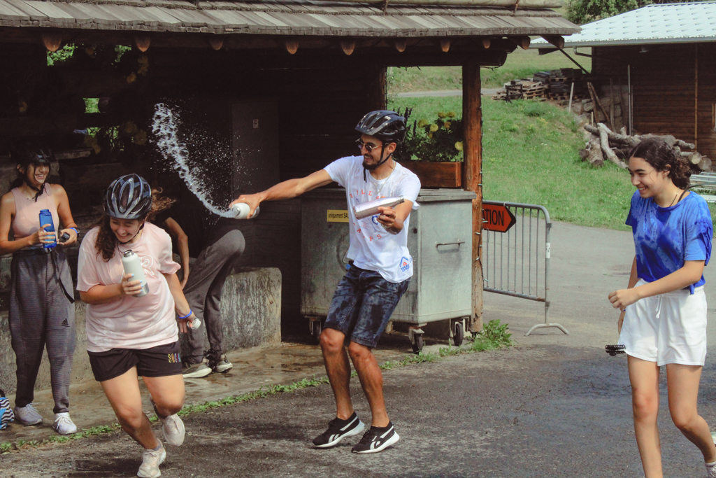 Village Camps International Summer Camp Leysin, Switzerland 2026-08-15 https://www.villagecamps.com/journals_admin/images/2525-9013-IMG_0646.jpg