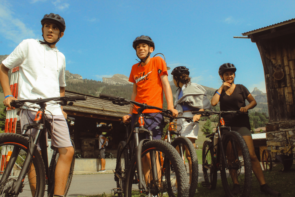 Village Camps International Summer Camp Leysin, Switzerland 2025-08-09 https://www.villagecamps.com/journals_admin/images/2525-9014-IMG_0620.jpg