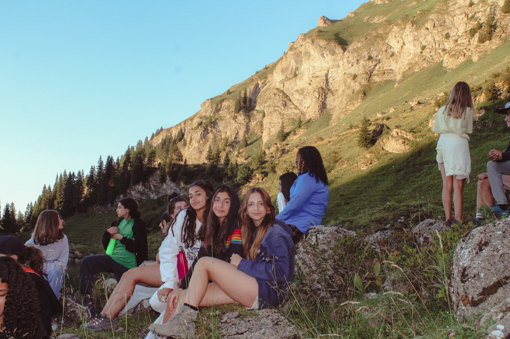 Village Camps International Summer Camp Leysin, Switzerland 2025-08-09 https://www.villagecamps.com/journals_admin/images/2536-1964-STEM-23.jpg