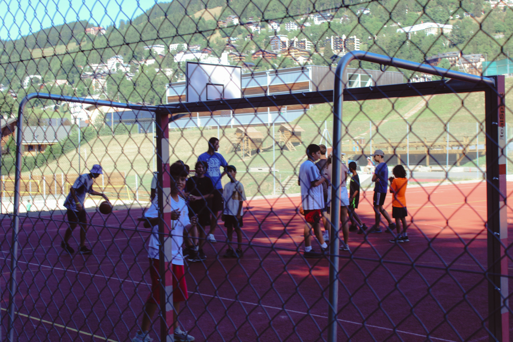Village Camps International Summer Camp Leysin, Switzerland 2025-08-09 https://www.villagecamps.com/journals_admin/images/2536-8142-IMG_9577.jpg