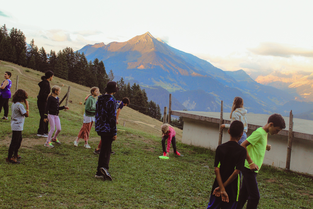 Village Camps International Summer Camp Leysin, Switzerland 2025-08-09 https://www.villagecamps.com/journals_admin/images/2542-9364-IMG_1321.jpg