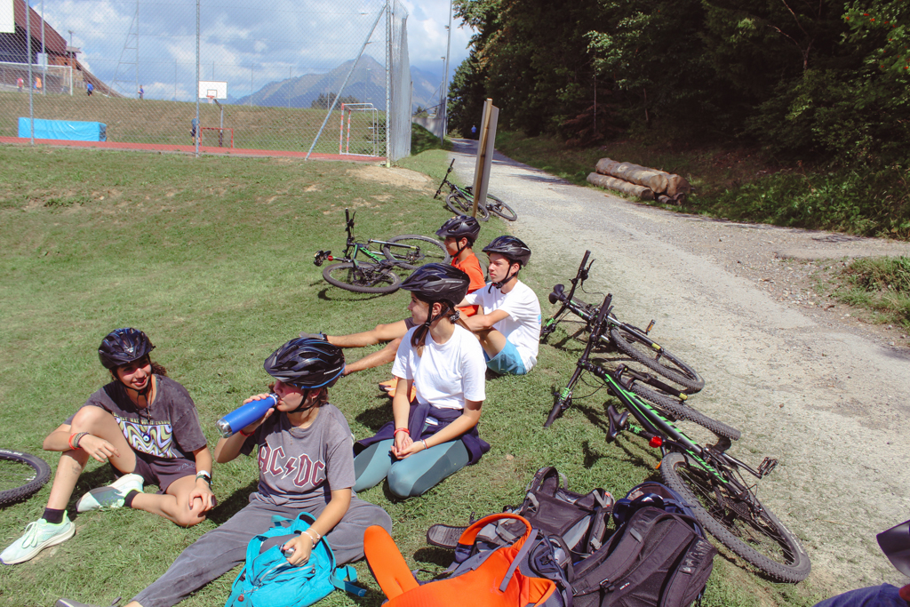 Village Camps International Summer Camp Leysin, Switzerland 2025-08-09 https://www.villagecamps.com/journals_admin/images/2542-9377-IMG_1158.jpg