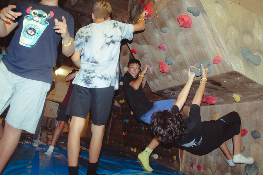Village Camps International Summer Camp Leysin, Switzerland 2025-08-09 https://www.villagecamps.com/journals_admin/images/2547-0282-IMG_1469.jpg