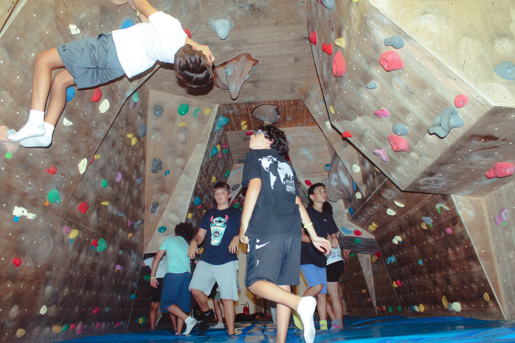 Village Camps International Summer Camp Leysin, Switzerland 2025-08-09 https://www.villagecamps.com/journals_admin/images/2547-0283-IMG_1463.jpg