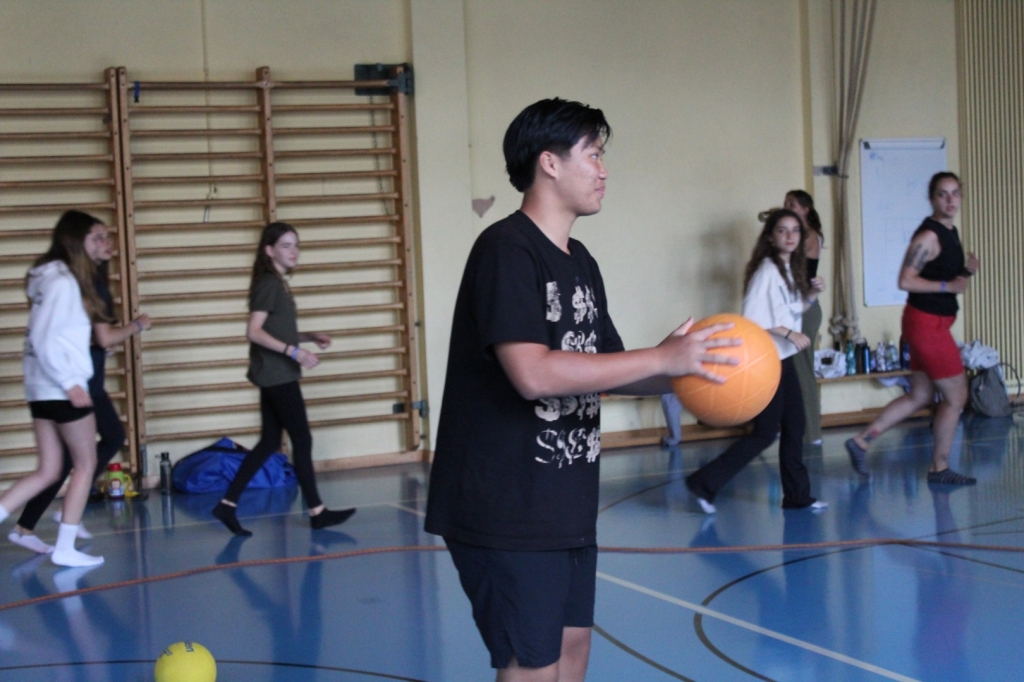 Village Camps International Summer Camp Leysin, Switzerland 2025-08-09 https://www.villagecamps.com/journals_admin/images/2589-0508-IMG_8134.jpg