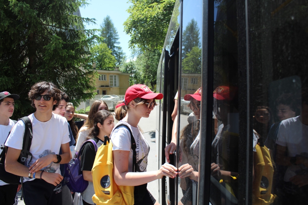 Village Camps International Summer Camp Leysin, Switzerland 2026-08-15 https://www.villagecamps.com/journals_admin/images/2589-9822-IMG_7732.jpg Village Camps International Summer Camp Leysin, Switzerland 2026-08-15 https://www.villagecamps.com/journals_admin/images/2589-9822-IMG_7732.jpg