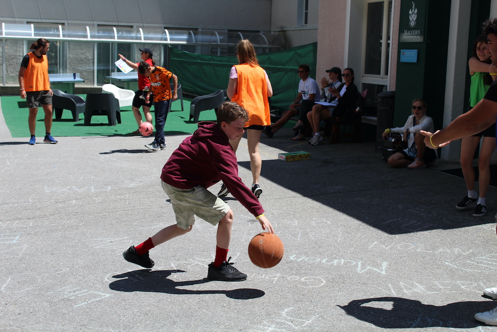 Village Camps International Summer Camp Leysin, Switzerland 2025-08-09 https://www.villagecamps.com/journals_admin/images/2590-0900-IMG_8812.jpg