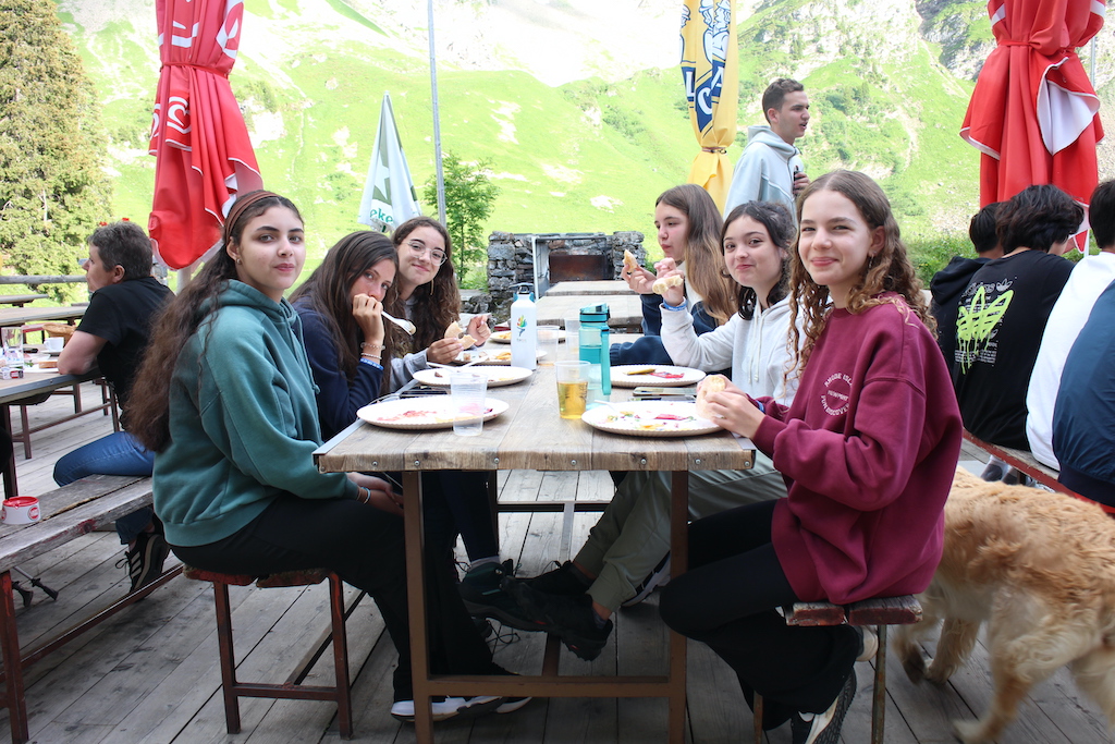 Village Camps International Summer Camp Leysin, Switzerland 2025-08-09 https://www.villagecamps.com/journals_admin/images/2590-4483-IMG_8657.jpg Village Camps International Summer Camp Leysin, Switzerland 2025-08-09 https://www.villagecamps.com/journals_admin/images/2590-4483-IMG_8657.jpg