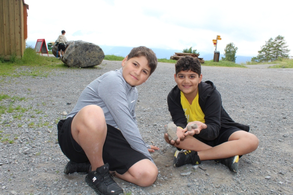 Village Camps International Summer Camp Leysin, Switzerland 2025-08-09 https://www.villagecamps.com/journals_admin/images/2591-2334-IMG_9273.jpg