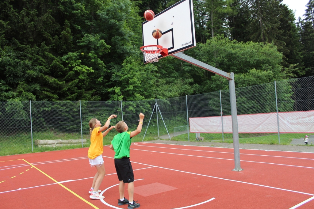Village Camps International Summer Camp Leysin, Switzerland 2025-08-09 https://www.villagecamps.com/journals_admin/images/2591-2343-IMG_9613.jpg
